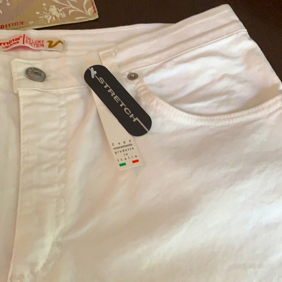 White “Vitamina Jeans” designer NWT Straight leg 🟢 - Picture 5 of 12
